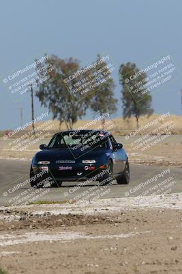 media/May-01-2022-CalClub SCCA (Sun) [[03a481c204]]/Group 5/Qualifying (I5)/